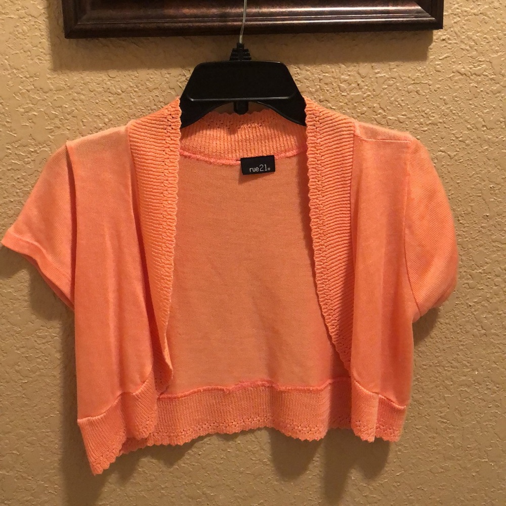 Very gently worn Rue21 cropped cardigan. Coral color. Great for spring or summer